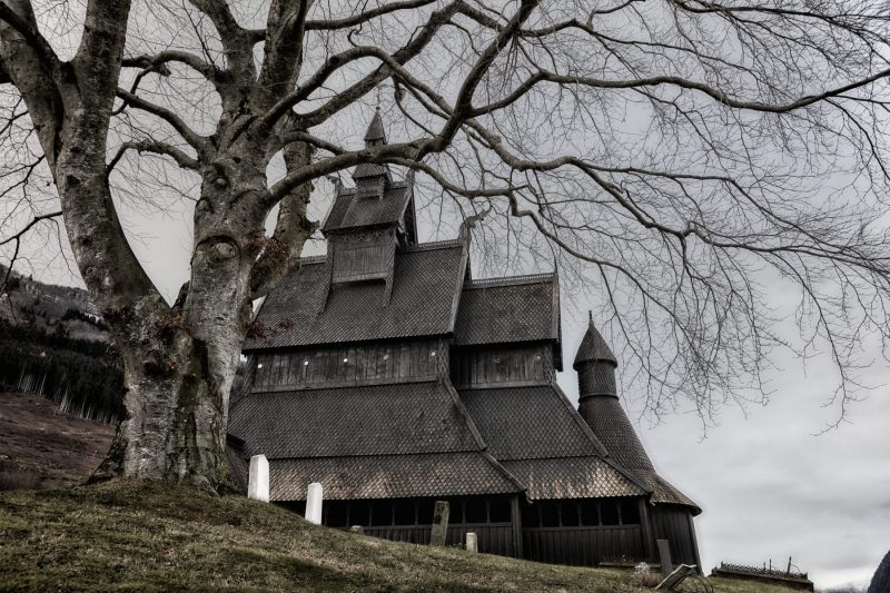 Stabskirche in Hopperstad